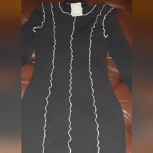 H&M BLACK DRESS WITH WHITE PIPING NWT